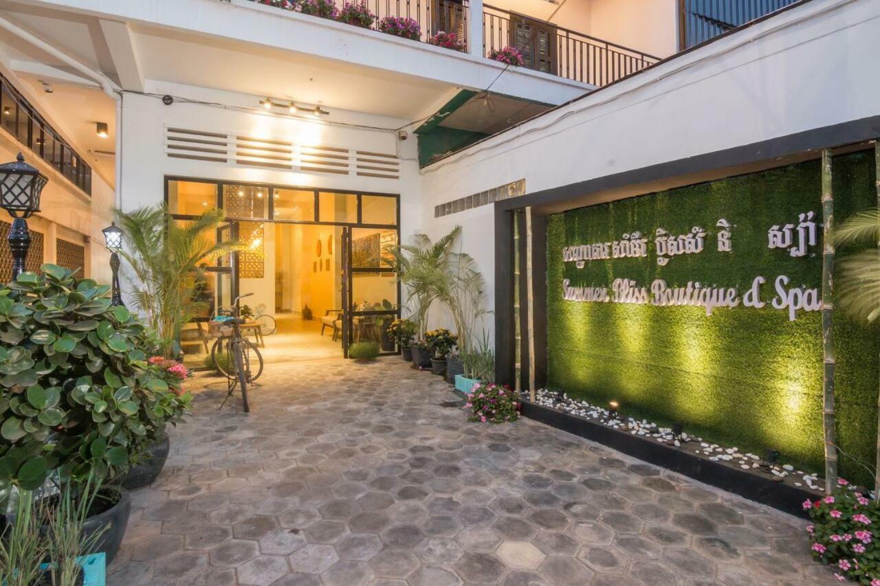 Summer Bliss Boutique เสียมราฐ ภายนอก รูปภาพ